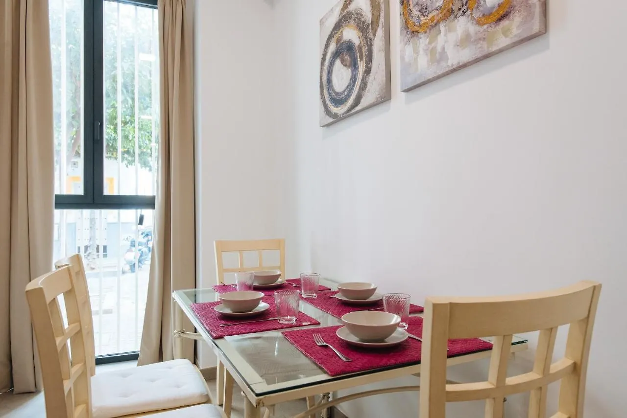Apartamento Centrico En La Calle Cruz Verde, 10 Seville 0*,  Spain